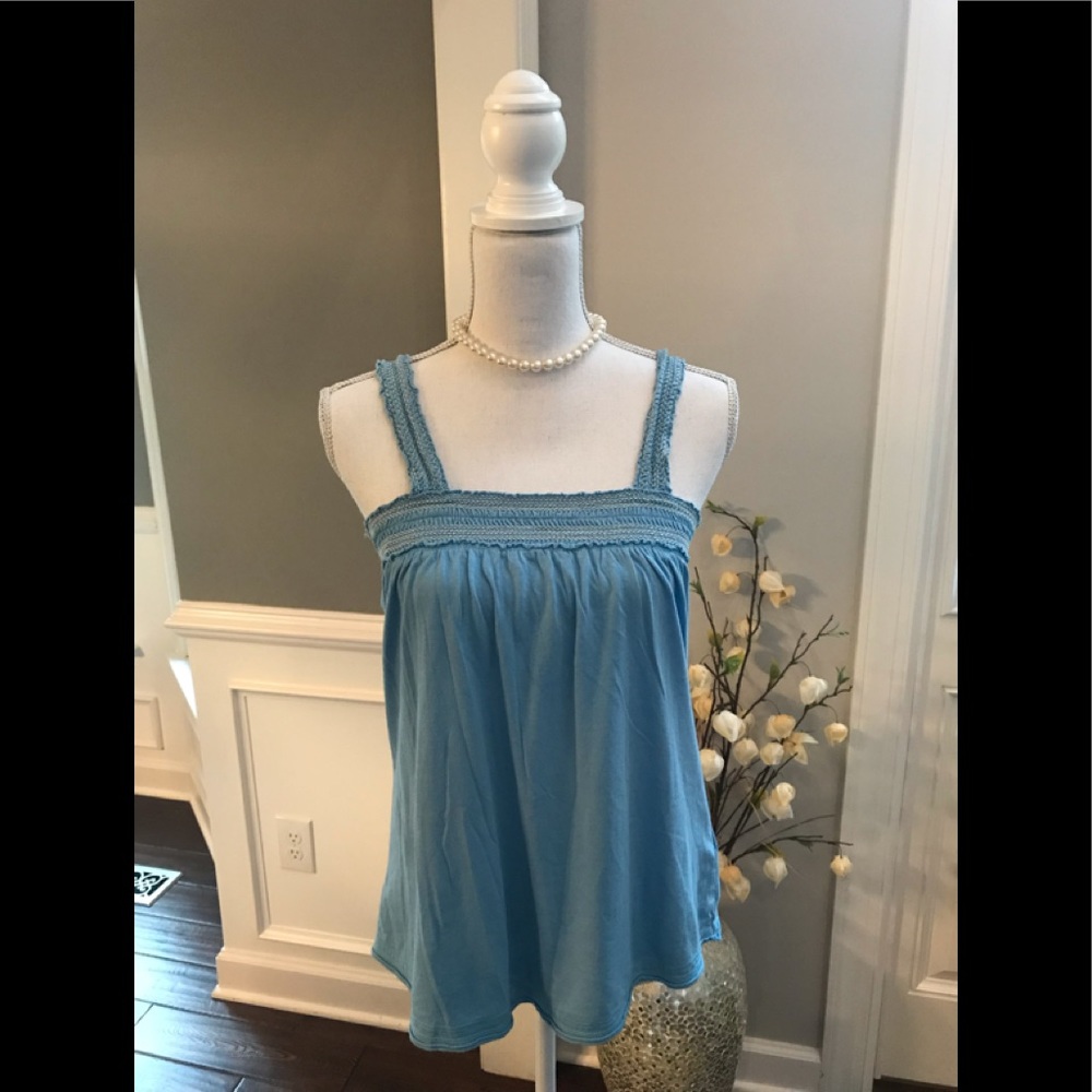 ⚜️ Old Navy Lagoon Blue Tank Top - Size M